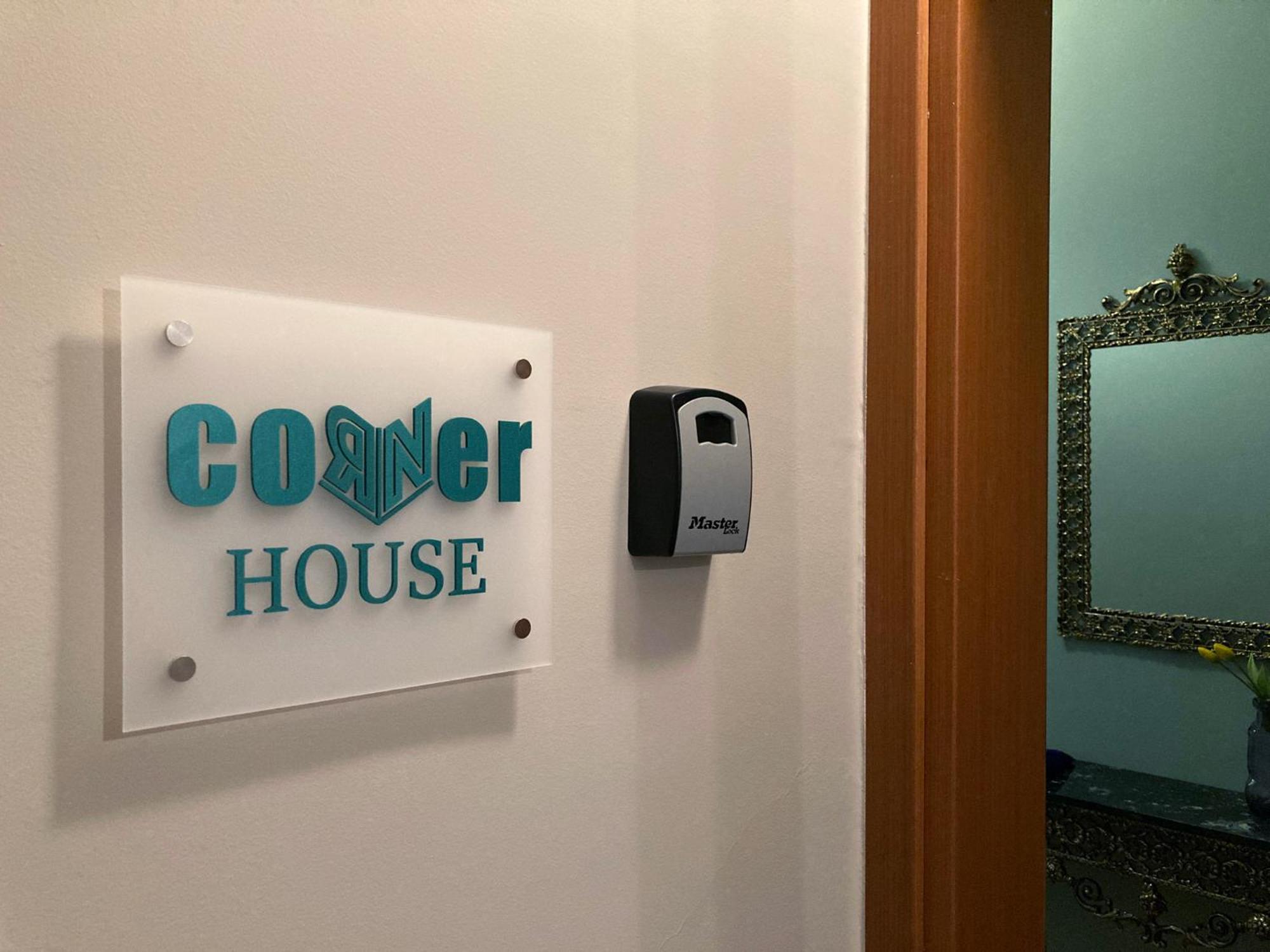 Corner House Apartment Kastoria Ngoại thất bức ảnh